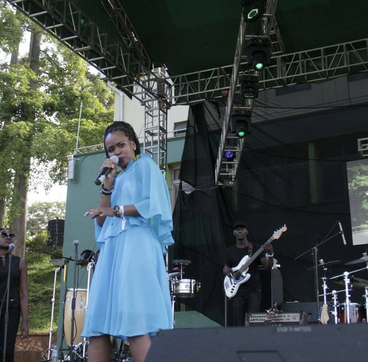 Performances pelindah